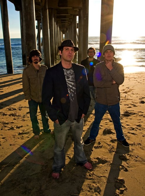 Headshine -Photo by Castillophotography.com